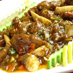 極上旨味ソースでほんのり、ピリ辛に仕上げました。