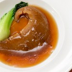 『華花』ちゃいなランチコース　3500円／前菜から、スープ、海鮮、お肉とバランスよく入ったコース　2500円