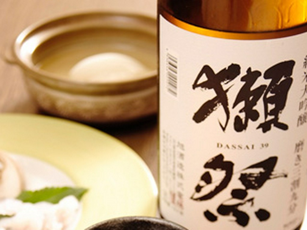 山口の銘酒をはじめ、数多くの日本酒を取り揃え