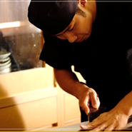 料理を楽しみに、訪れてくださるお客様あっての店なので、再来店してくださるお客様のお好みはなるべく覚えてご要望に沿うサービスを心がけています。【時廣】流の料理とおもてなしを心ゆくまでご堪能ください。
