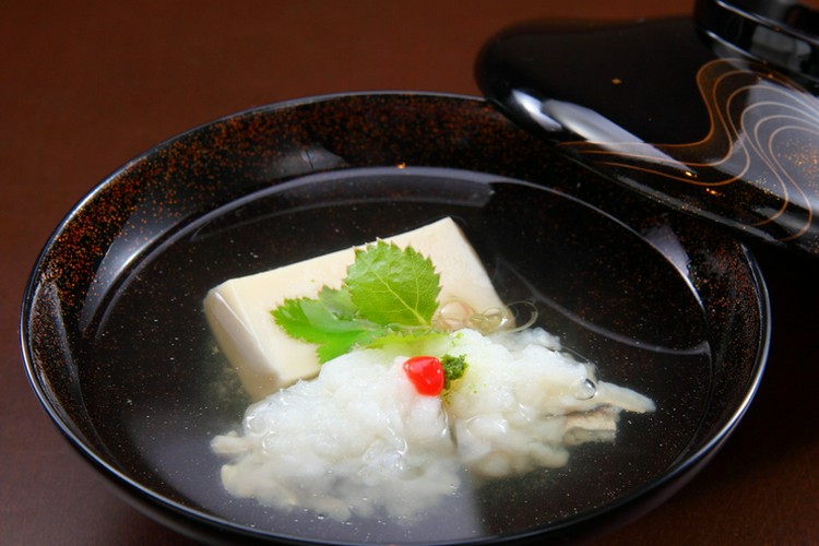 弧玖 京都御所/西陣/日本料理・懐石・会席 ネット予約可 | ヒトサラ
