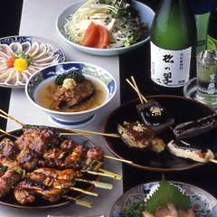 種類豊富な日本酒と鶏料理に舌鼓