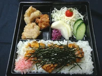 お昼の一番人気！
定番のお昼ご飯です。