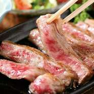 肉質が良く、女性でもたくさん食べられる筑穂牛。【あかね荘】は女性同士のグループにも人気です。おいしい肉のフルコースを心ゆくまで堪能しながら、女子会トークに花を咲かせてはいかがでしょう。