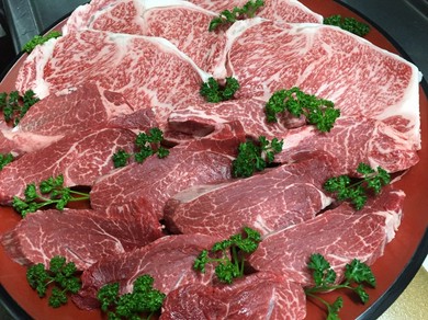 ステーキもしゃぶしゃぶも楽しめる贅沢『あかねコース』