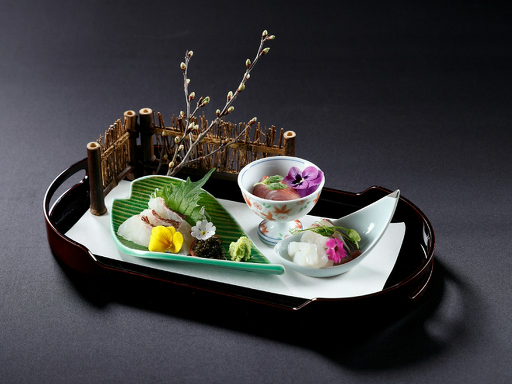 2024.03　日本料理　｜造り　桜鯛とキャビア