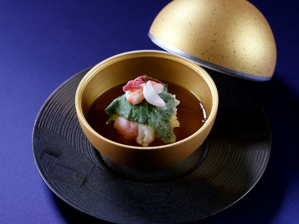 2024.04　鉄板焼　｜　神戸牛コンソメプランタニエール