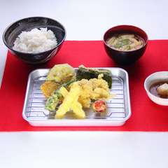 【天きち】人気メニューの『チーズ鶏天ぷら定食』