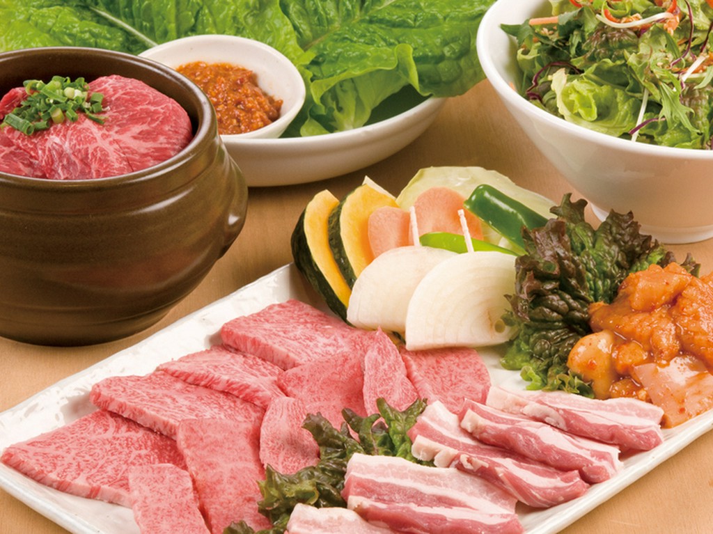 女性料理人が手掛ける健康や見た目にもこだわった料理が自慢です