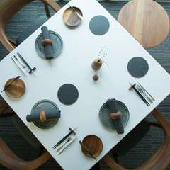 ここで料理を食べる、というアート