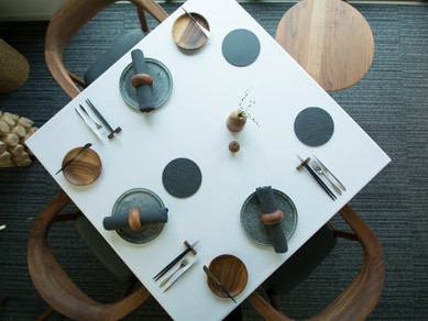 ここで料理を食べる、というアート