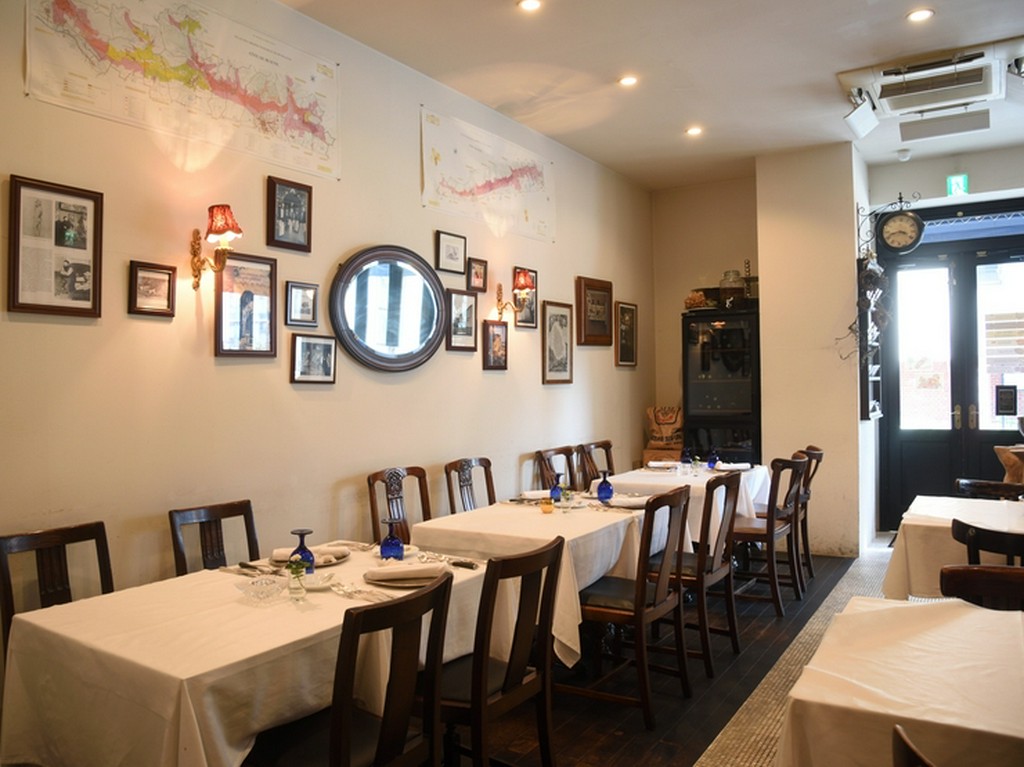 旬を堪能できるプレミアムなコースと、心落ち着く上質な空間