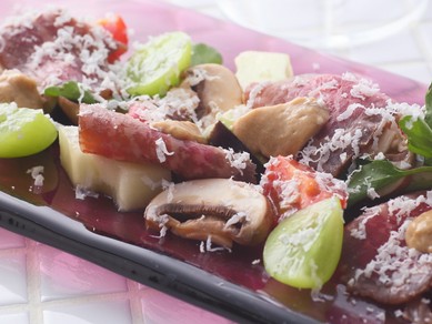 イタリアンとワインを愉しむ、カジュアルな大人の女子会