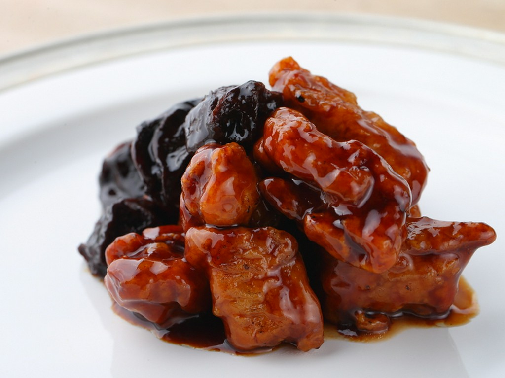 メイプルシロップのような新フレーバー『中国干し梅入り酢豚』