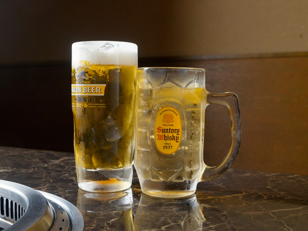 お肉にお酒に大満足間違いなしの飲み放題