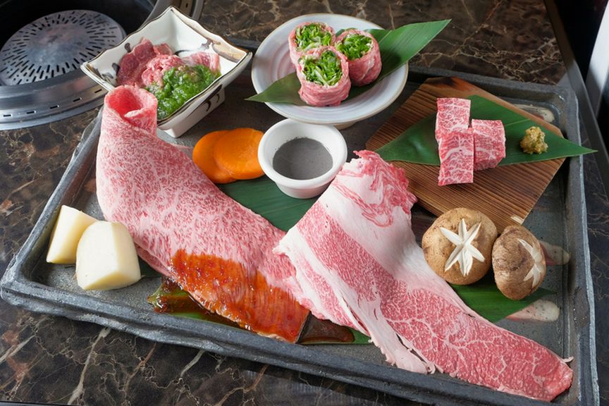 【京の焼肉処　弘】おすすめの食べ方を提案『今宵限りの盛り合わせ』