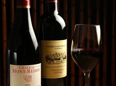 お肉と相性抜群の赤ワインもバッチリ