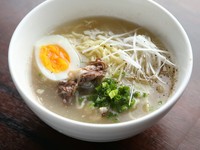 クリーミーでコクのある濃厚スープが特徴『テールラーメン』