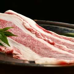 低価格でボリュームたっぷりのお肉を堪能。家族連れにおススメ