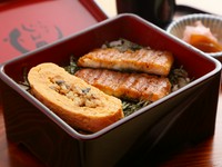 三色まむし（吸物・香の物付）