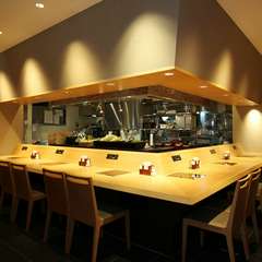 フレンドリーなスタッフが要望に柔軟に対応。ゆったりとお食事を