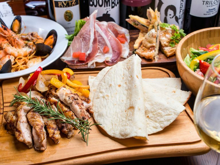 お得な女子会3200円コース【飲み放題3時間】受付中