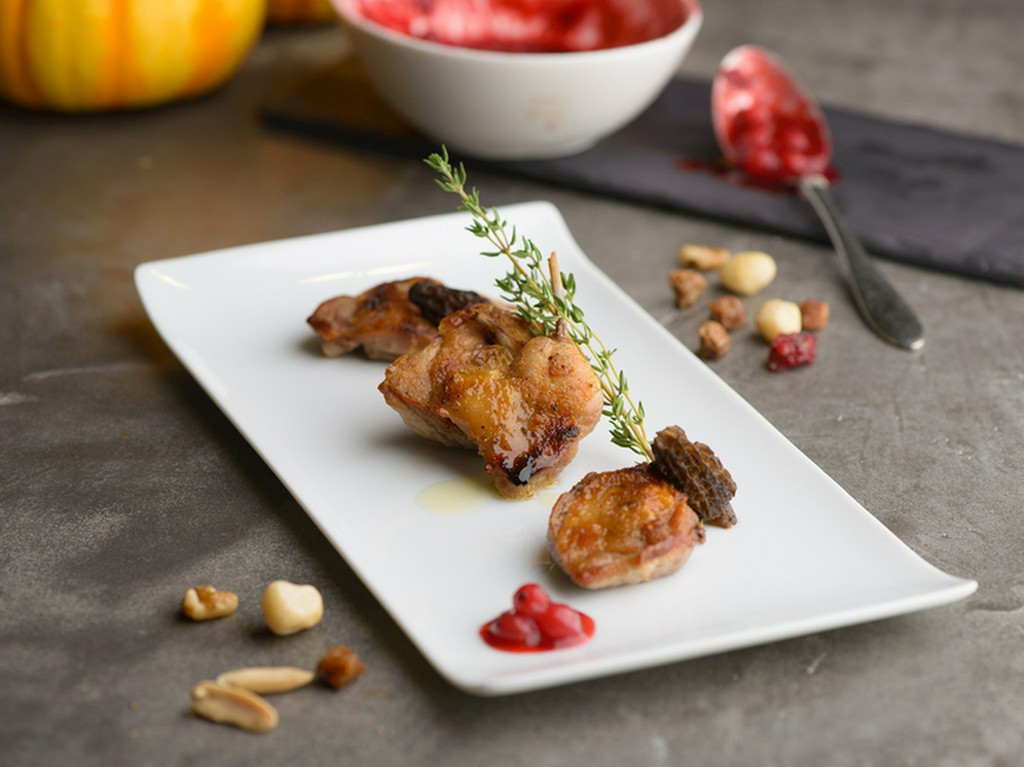 ヤマウズラをシンプルにソテーした『お肉料理』