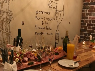 ノンアルコールサングリア沢山！アヒージョ、お肉でオシャレに✨