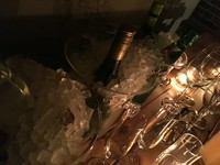 1ドリンク付き鴨肉ローストメインのコース。ノンアルコールもご用意いたします。