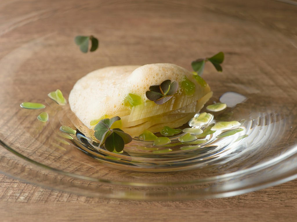 ボタン海老のタルタル