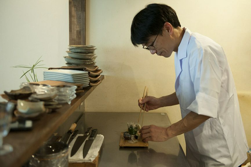 シンプルながら家庭では真似できない野菜料理の味を追求