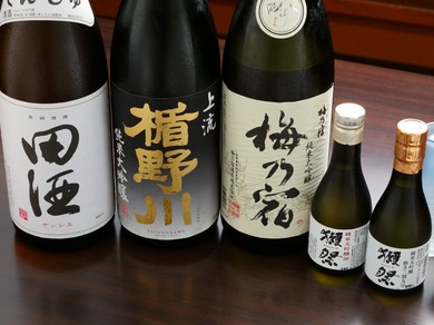 本格和食とともに楽しむ、選りすぐりの日本酒や焼酎