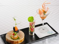 お昼の季節のおまかせコースです。