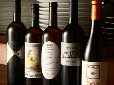 肩肘張らず楽しむなら、イタリアンと自然派ワインの名コンビで