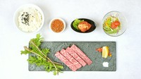A5黒毛和牛「シェフ厳選ステーキ100ｇ」・特製白菜キムチ・サラダ・ライス