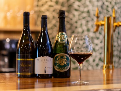 世界各国から厳選されたワインが勢ぞろい！