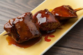 クリーミーで濃厚な味が口の中で広がる『特上レバー』