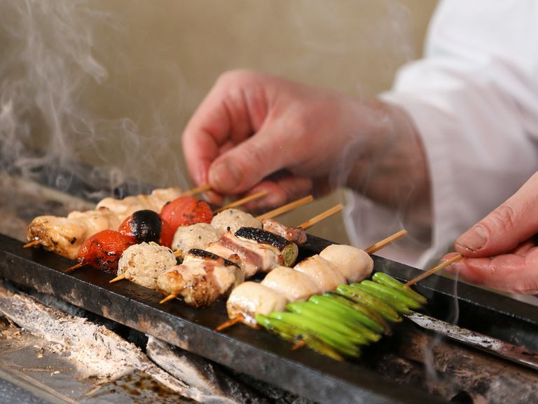 焼き師が精魂込めて味付けと焼き加減にこだわり焼き上げる
