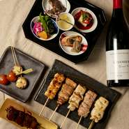 ※別途お通し660円／サービス料8％頂戴いたします
※ご予約のキャンセルに関しましては、キャンセル料金が発生いたしますのでご注意ください。
キャンセルの際は、前日までにご連絡お願いいたします。
※追加で串や逸品料理もご注文いただけます。
※コース内容は仕入れ状況により変更になる場合がございます。