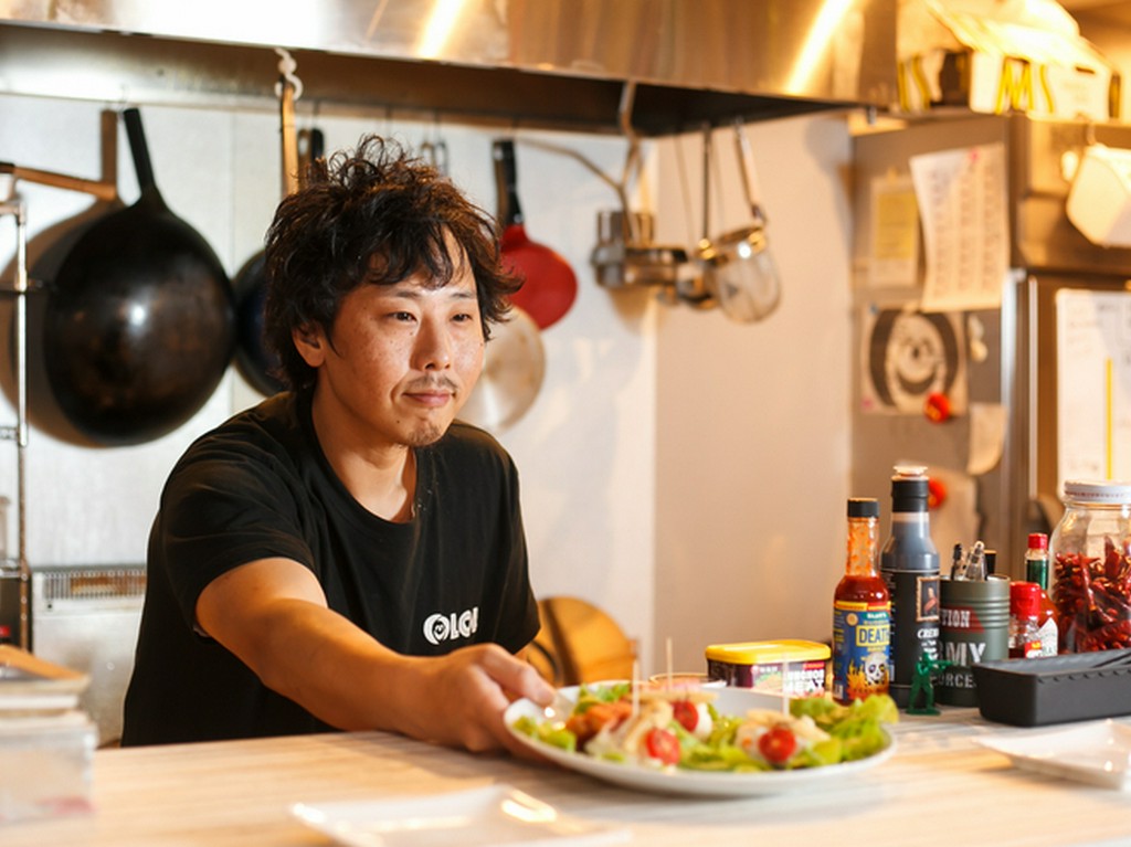 料理とスイーツそれぞれ専門の職人が所属