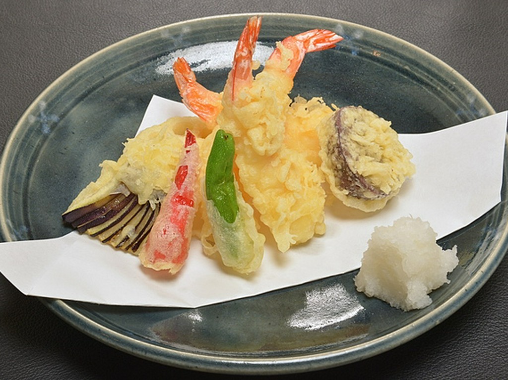 天婦羅盛り合わせ