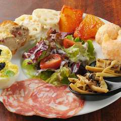 カジュアルなイタリア×フレンチカフェの様なレストラン