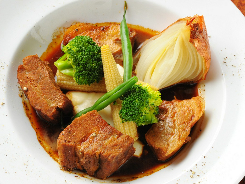 季節ごとに仕入れる旬の食材たち