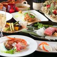 シークスでは、カウンター以外にテーブルがあるので3,4人の女子会に最適です。上質な国産和牛の霜降り肉や農家直送の新鮮野菜を味わいながらワンランク上の女子会をご堪能ください。