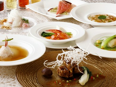 広東料理をベースに、華やかかつ洗練された逸品『モダンチャイニーズ』