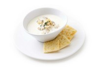 ＜オススメ＞
DELICIOUS NEW ENGLAND CLAM CHOWDER
牡蠣や魚介の出汁をしっかり効かせたクリームベースのチャウダーです。