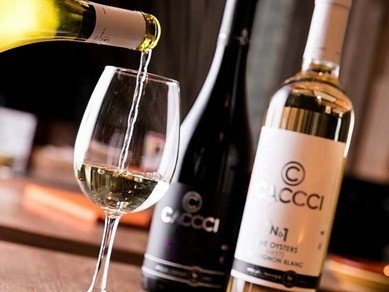 牡蠣とドリンクのマリアージュを♪