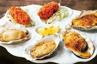 《カキフライ／バターソテー／ガーリックバターと香草パン粉の焼き牡蠣》
各3P ￥3,585（税込￥3,943）