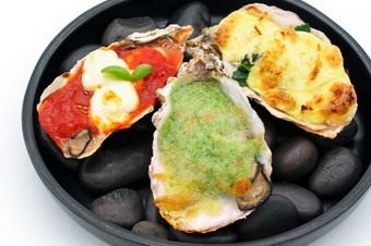焼き牡蠣3種盛り合わせ