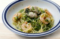 4.牡蠣　エビ　青海苔の和風パスタ
※Lサイズは＋￥610（税込￥671）